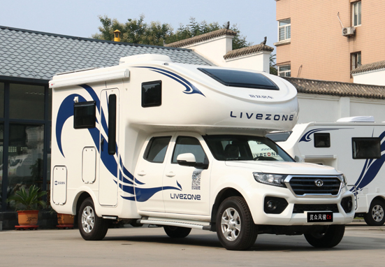 選這輛房車，只為更多山花爛漫