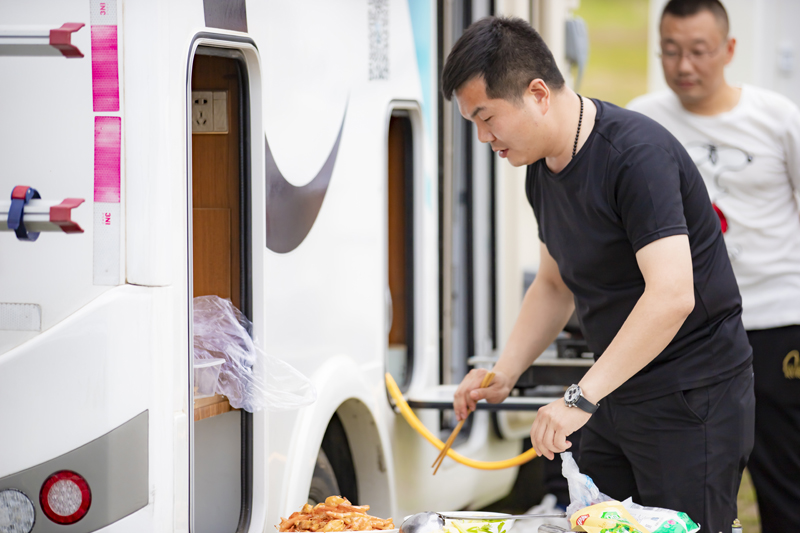房車讓旅行與生活更美好 房車讓旅行與生活更美好