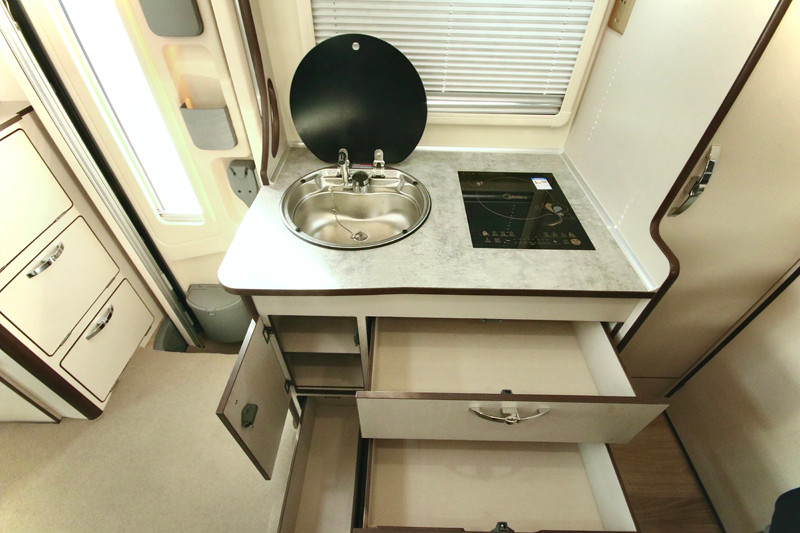 幸運四葉草房車，旅行更舒適選擇