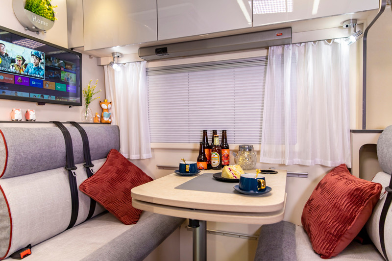 覽眾自由炮登陸上海汽車展長城展臺 覽眾自由炮登陸上海汽車展長城展臺