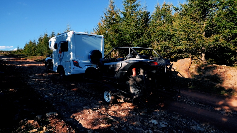 自由炮，自動(dòng)擋旅居車C本能開嗎？