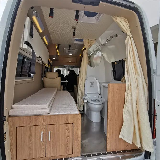 想買輛房車環游中國，該選B型還是C型？