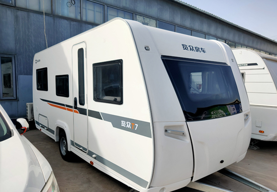 新品上市，這款拖掛房車值得選擇